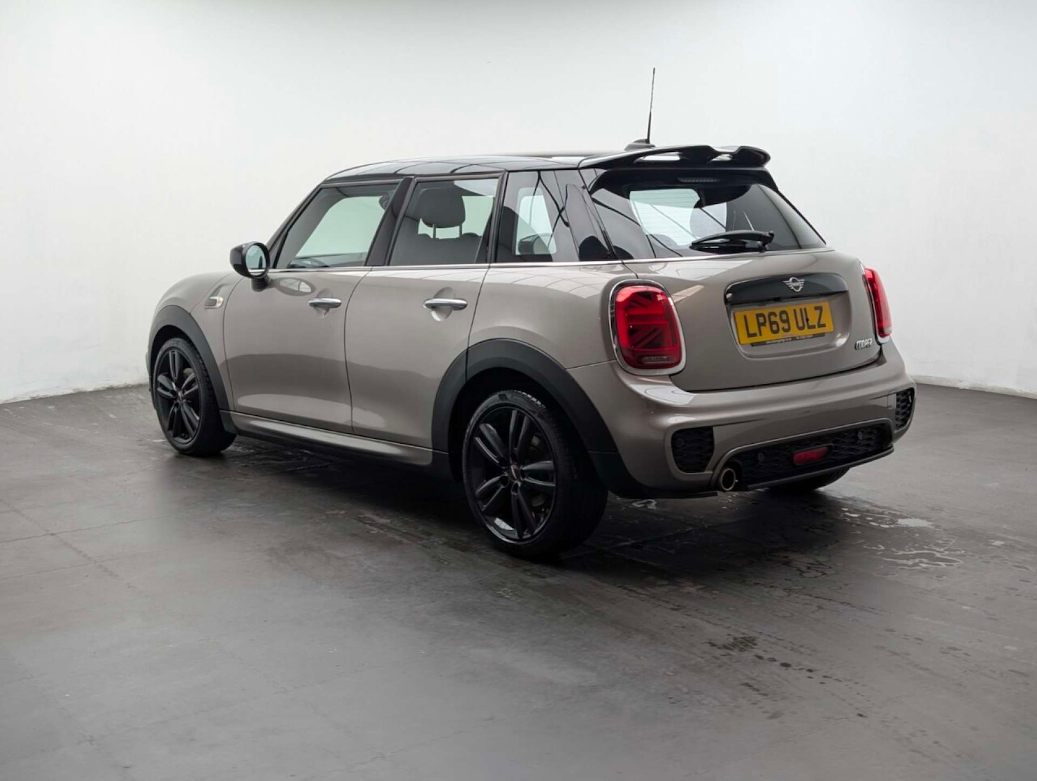 Used MINI Hatch 2020 for sale - 77766915: Photo 11