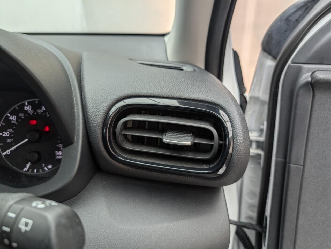 Used Toyota Yaris 2023 for sale - 76658994: Photo 19