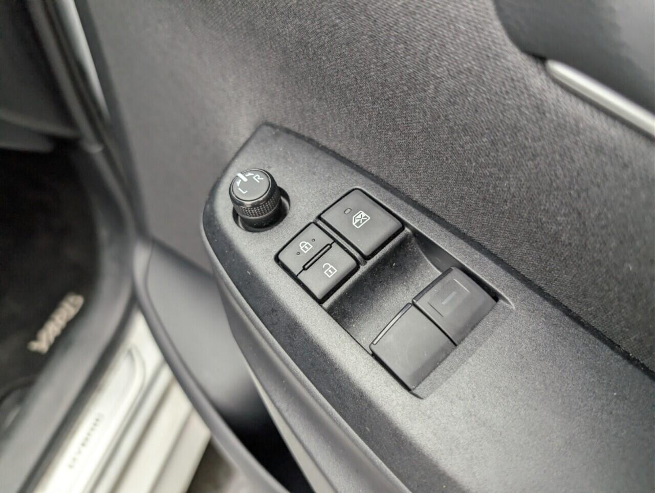 Used Toyota Yaris 2023 for sale - 76658994: Photo 20