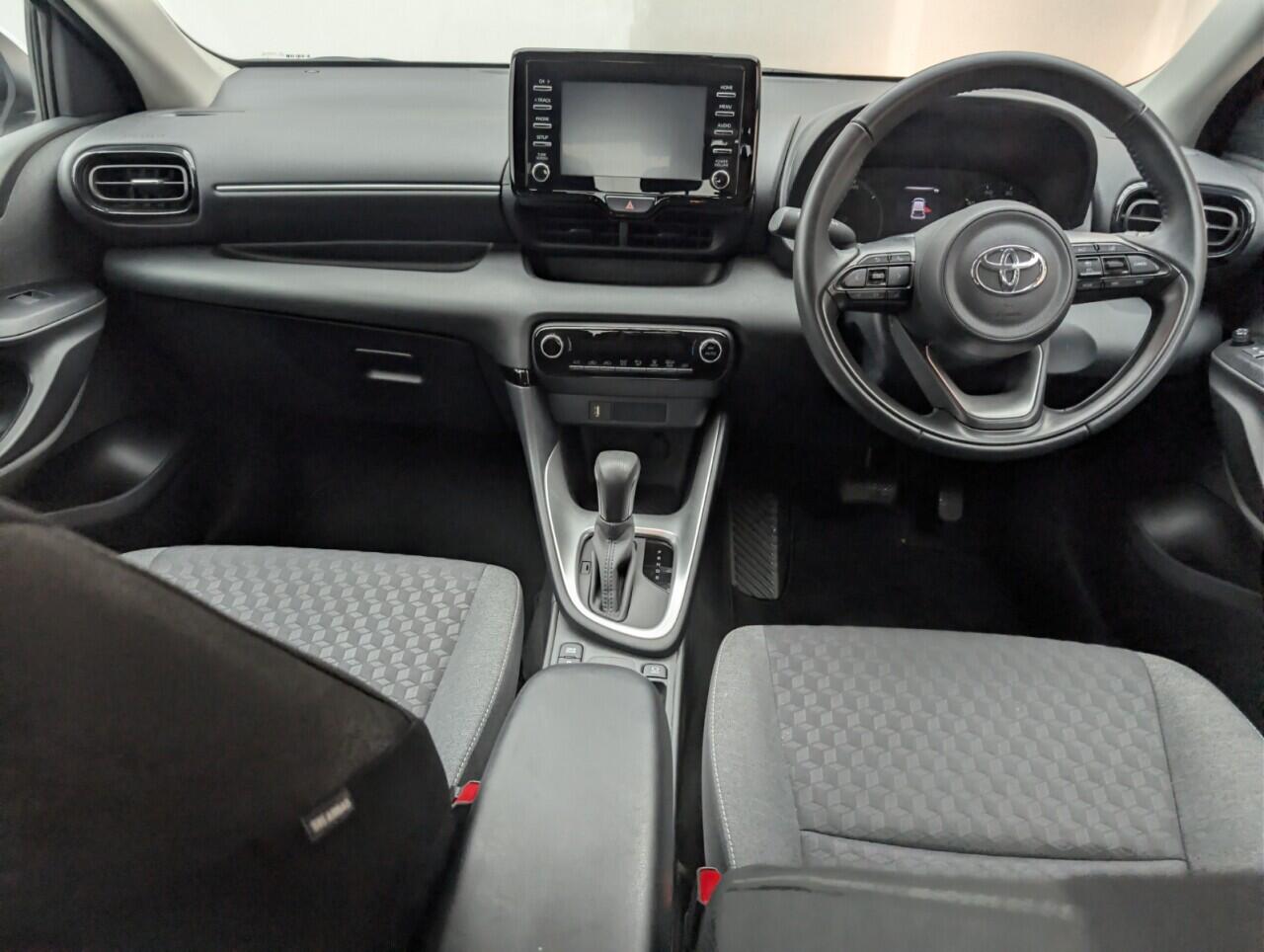 Used Toyota Yaris 2023 for sale - 76658994: Photo 22