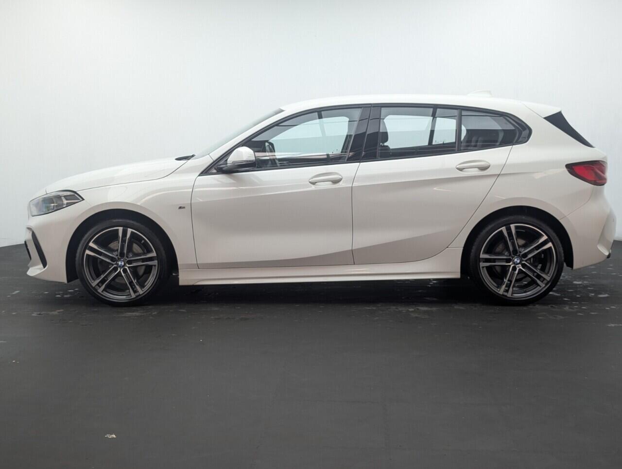 Used BMW 1 Series 2021 for sale - 76424923: Photo 5