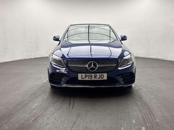 Used Mercedes-Benz C Class 2019 for sale - 79725467: Photo