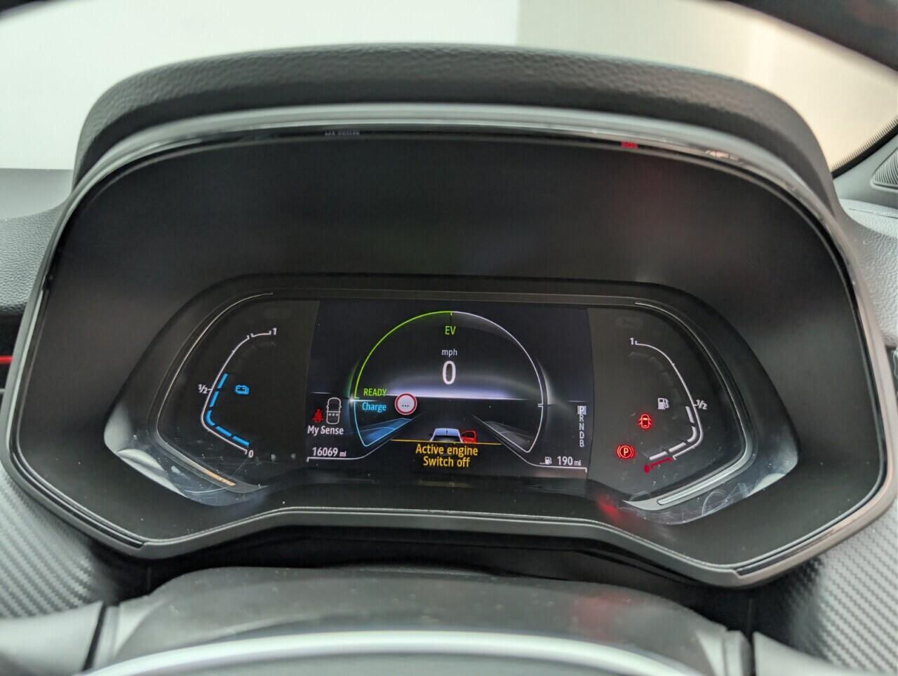 Used Renault Clio 2021 for sale - 76781524: Photo 18