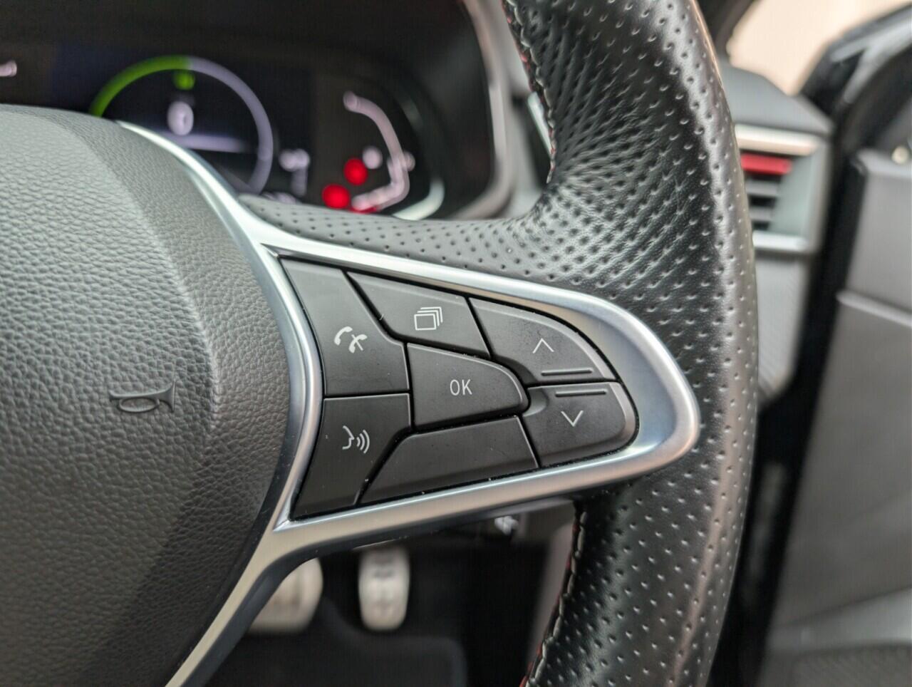 Used Renault Clio 2021 for sale - 76781524: Photo 20