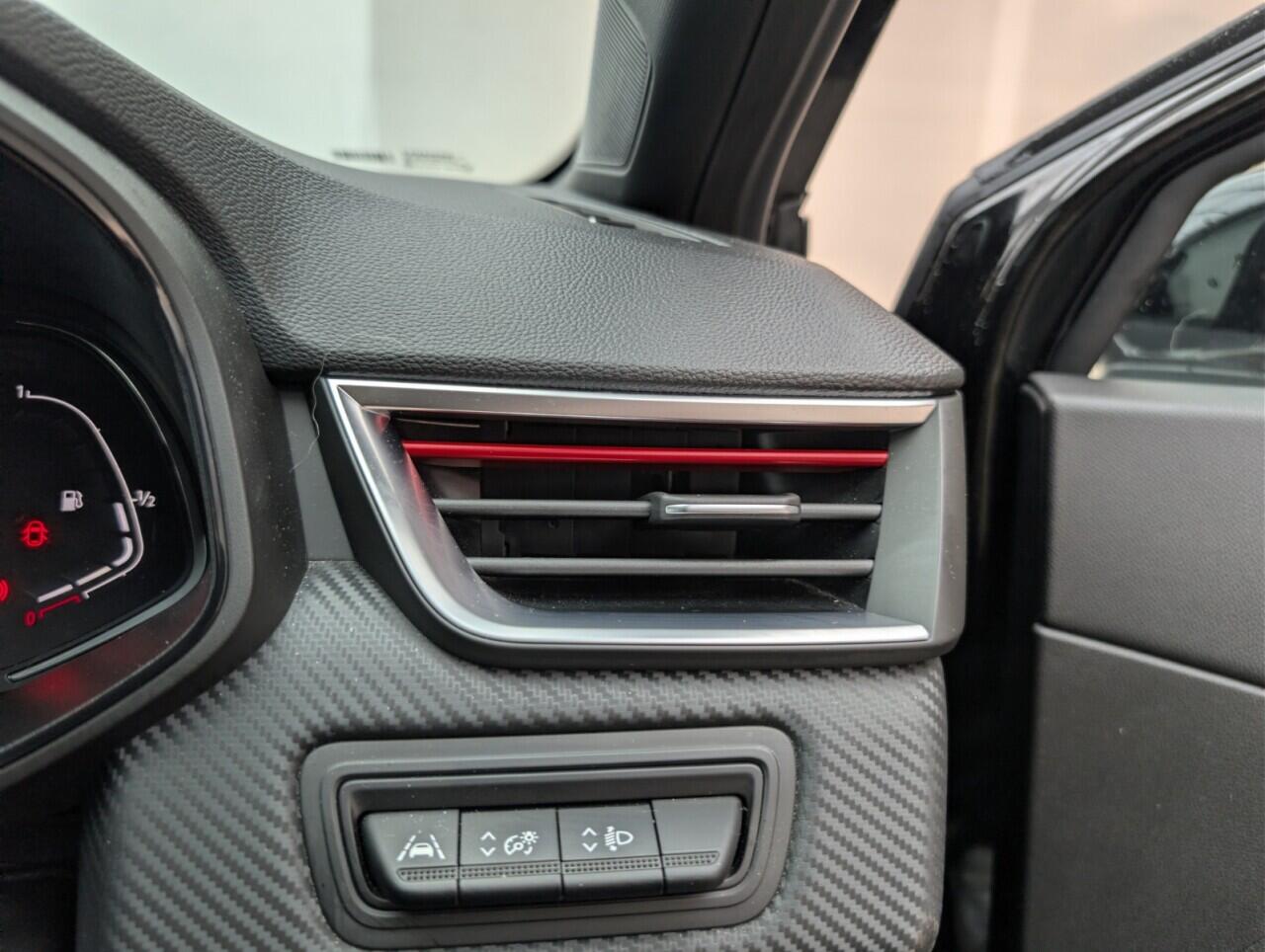 Used Renault Clio 2021 for sale - 76781524: Photo 21