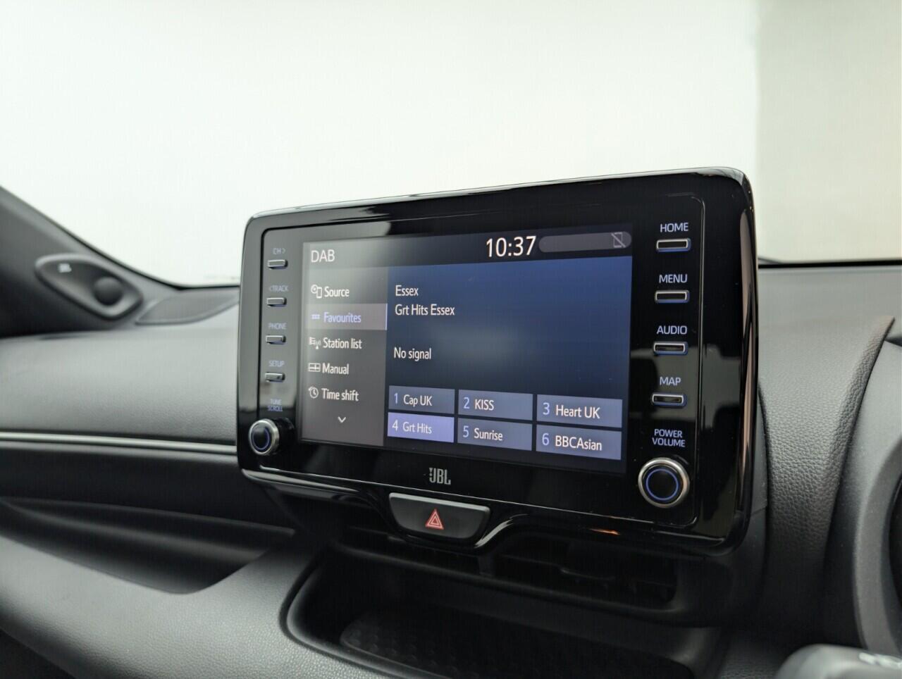 Used Toyota Yaris 2022 for sale - 76952982: Photo 14