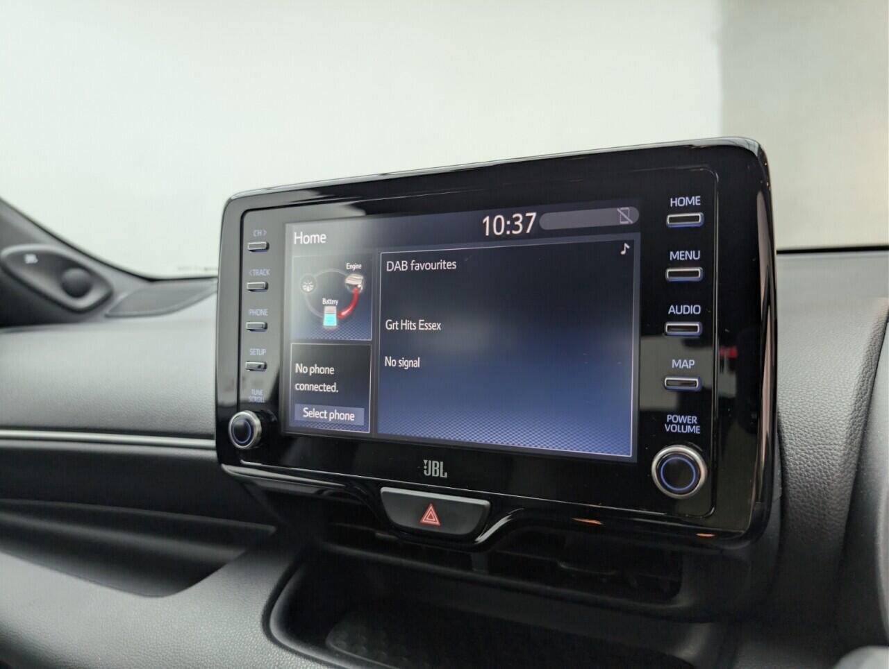 Used Toyota Yaris 2022 for sale - 76952982: Photo 15