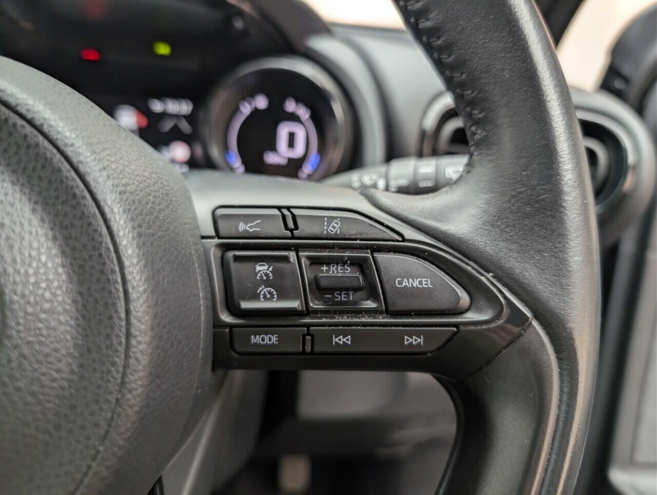 Used Toyota Yaris 2022 for sale - 76952982: Photo 22