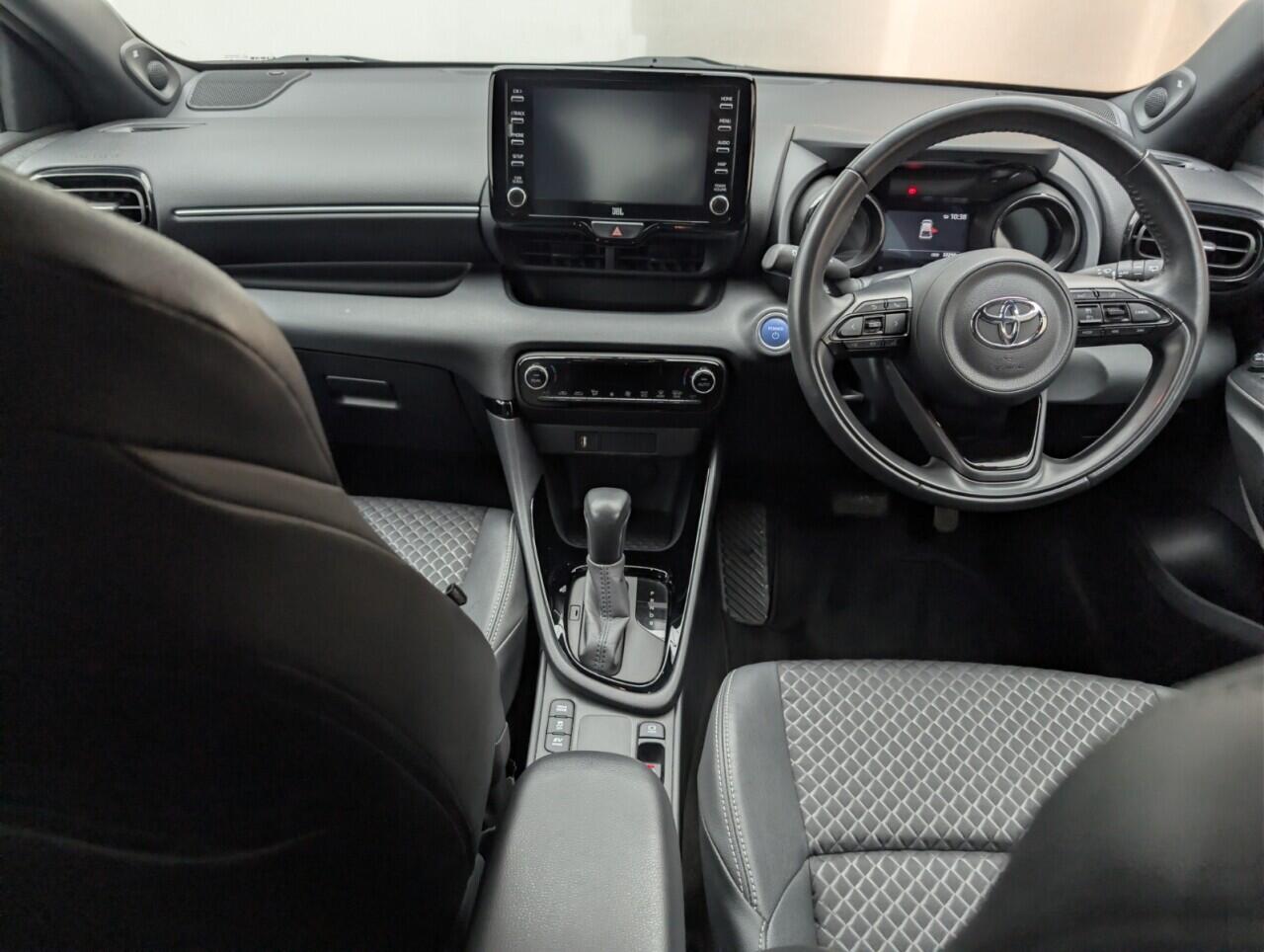 Used Toyota Yaris 2022 for sale - 76952982: Photo 26