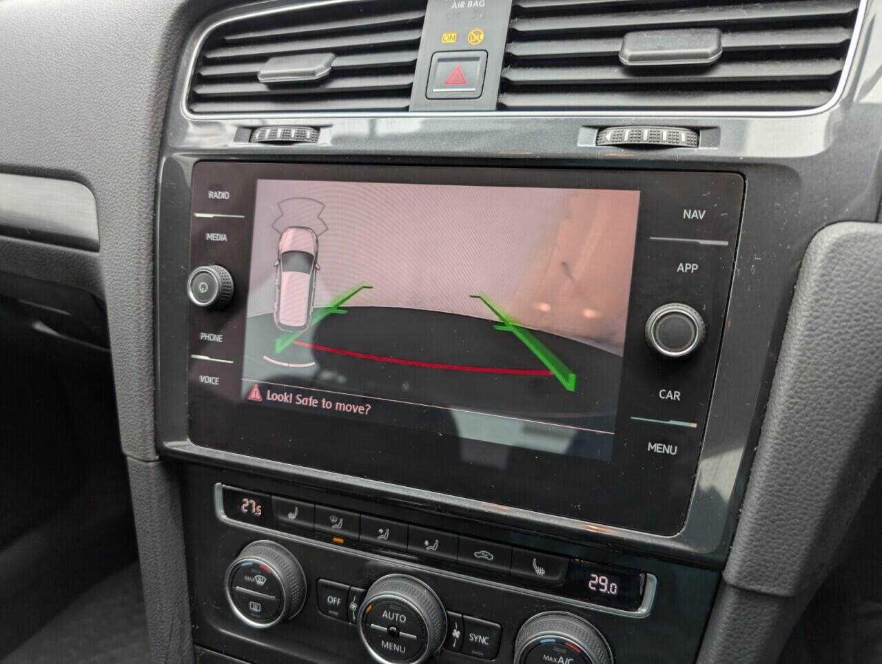 Used Volkswagen Golf 2017 for sale - 76422662: Photo 15