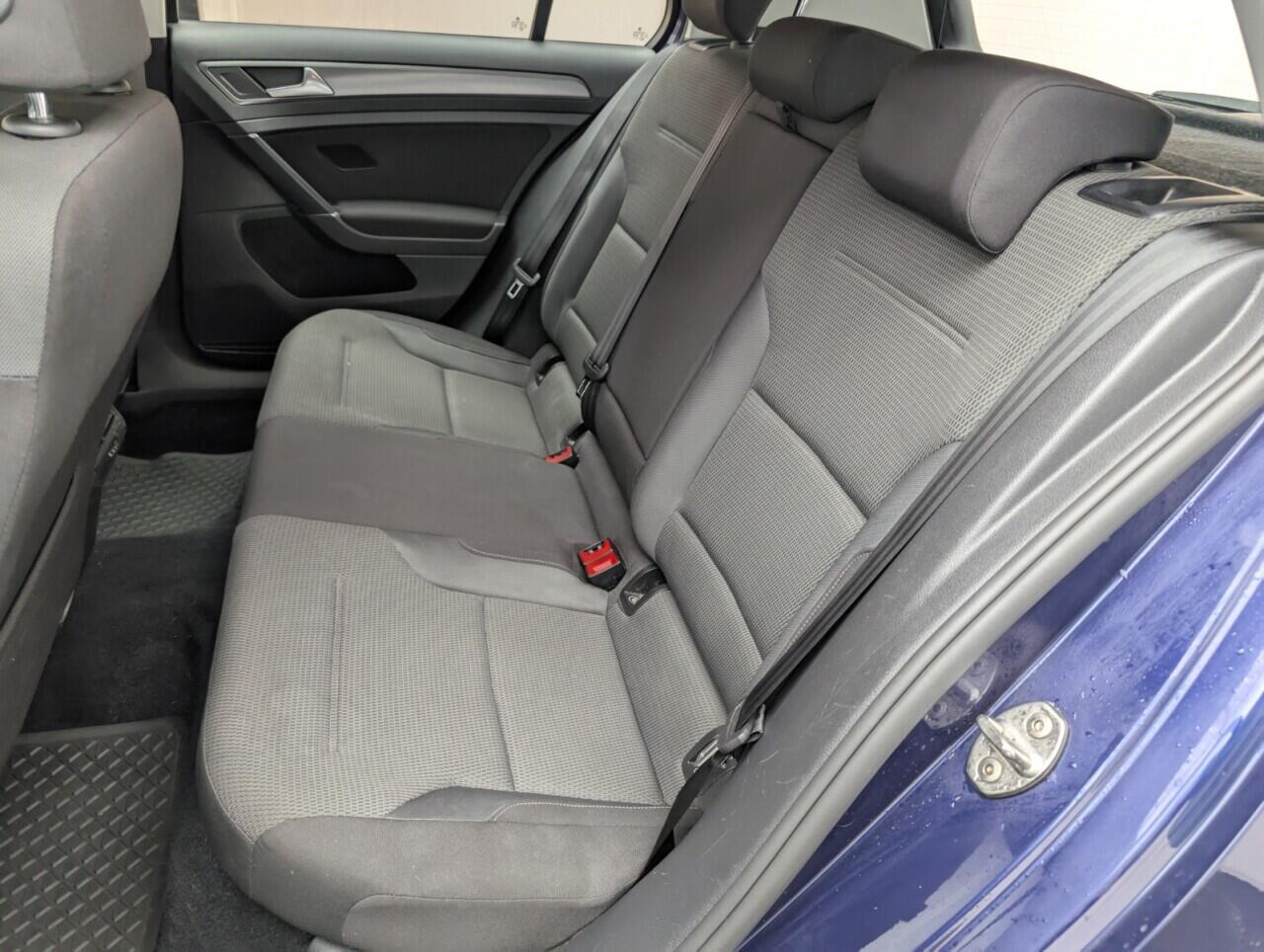 Used Volkswagen Golf 2017 for sale - 76422662: Photo 27