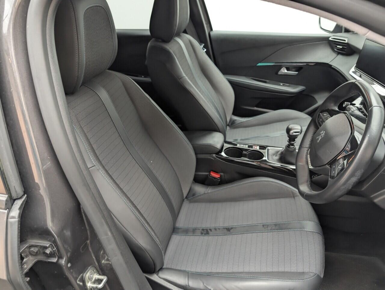 Used Peugeot 208 2020 for sale - 76425269: Photo 12