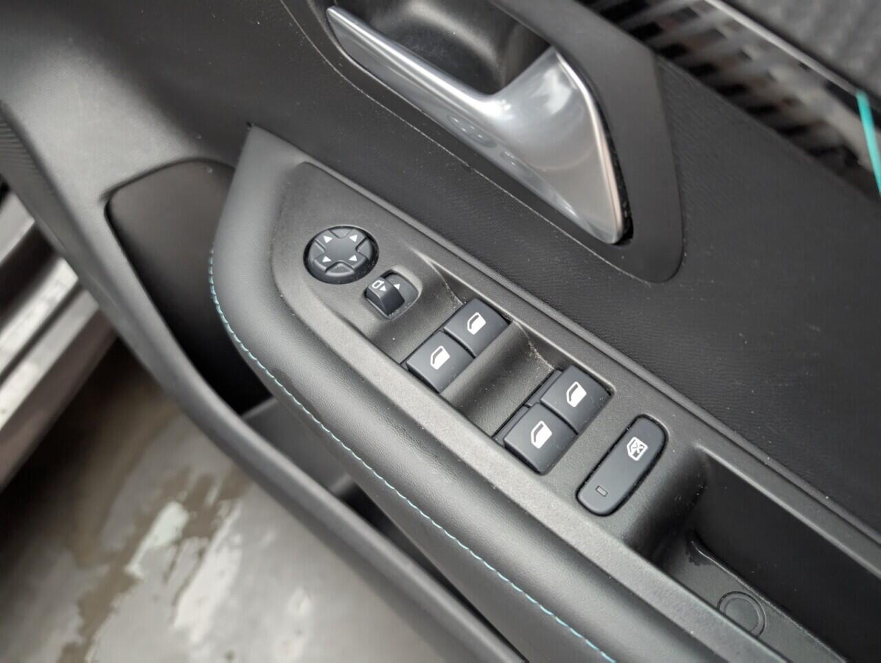 Used Peugeot 208 2020 for sale - 76425269: Photo 22