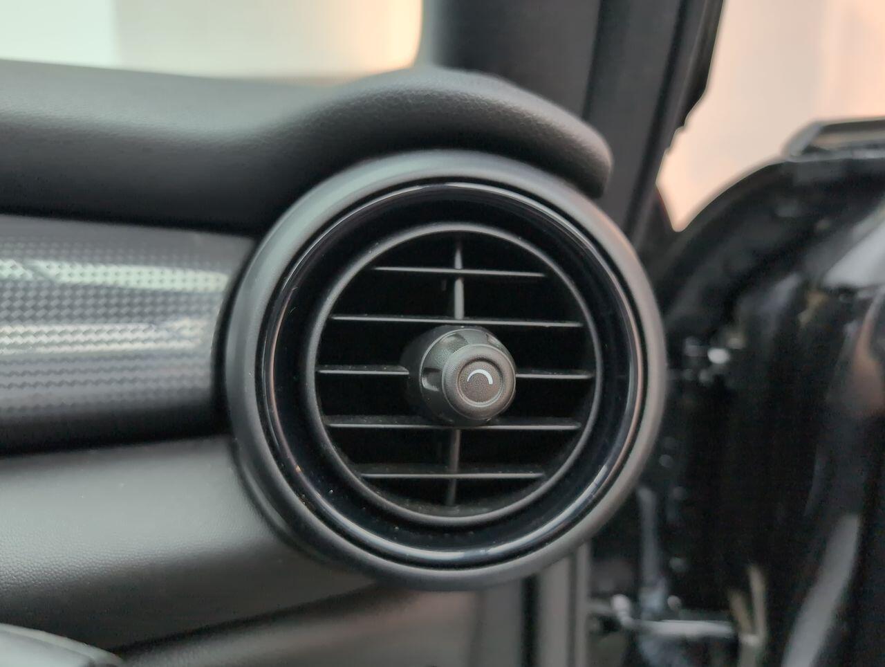 Used MINI Convertible 2017 for sale - 76424948: Photo 19