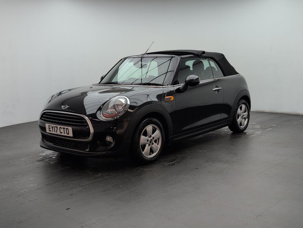 Used MINI Convertible 2017 for sale - 76424948: Photo 4