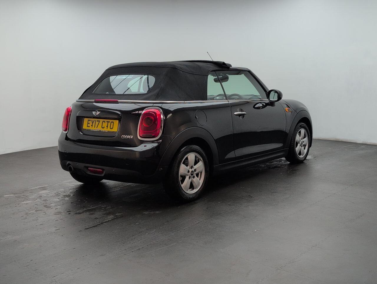 Used MINI Convertible 2017 for sale - 76424948: Photo 8