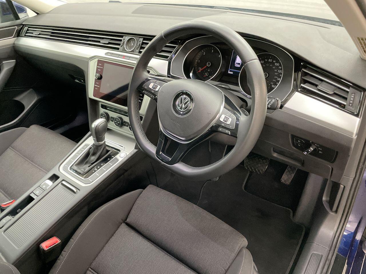 Used Volkswagen Passat 2019 for sale - 77238115: Photo 11