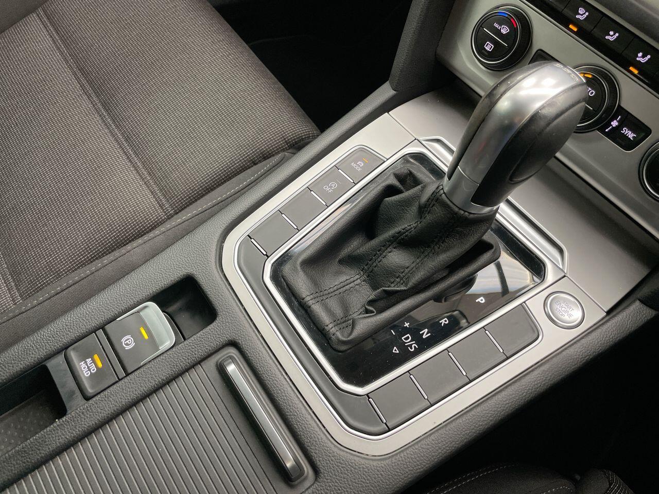 Used Volkswagen Passat 2019 for sale - 77238115: Photo 19