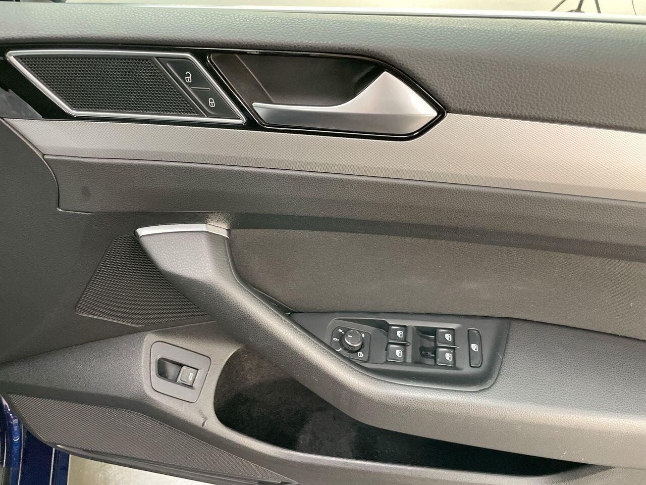 Used Volkswagen Passat 2019 for sale - 77238115: Photo 24