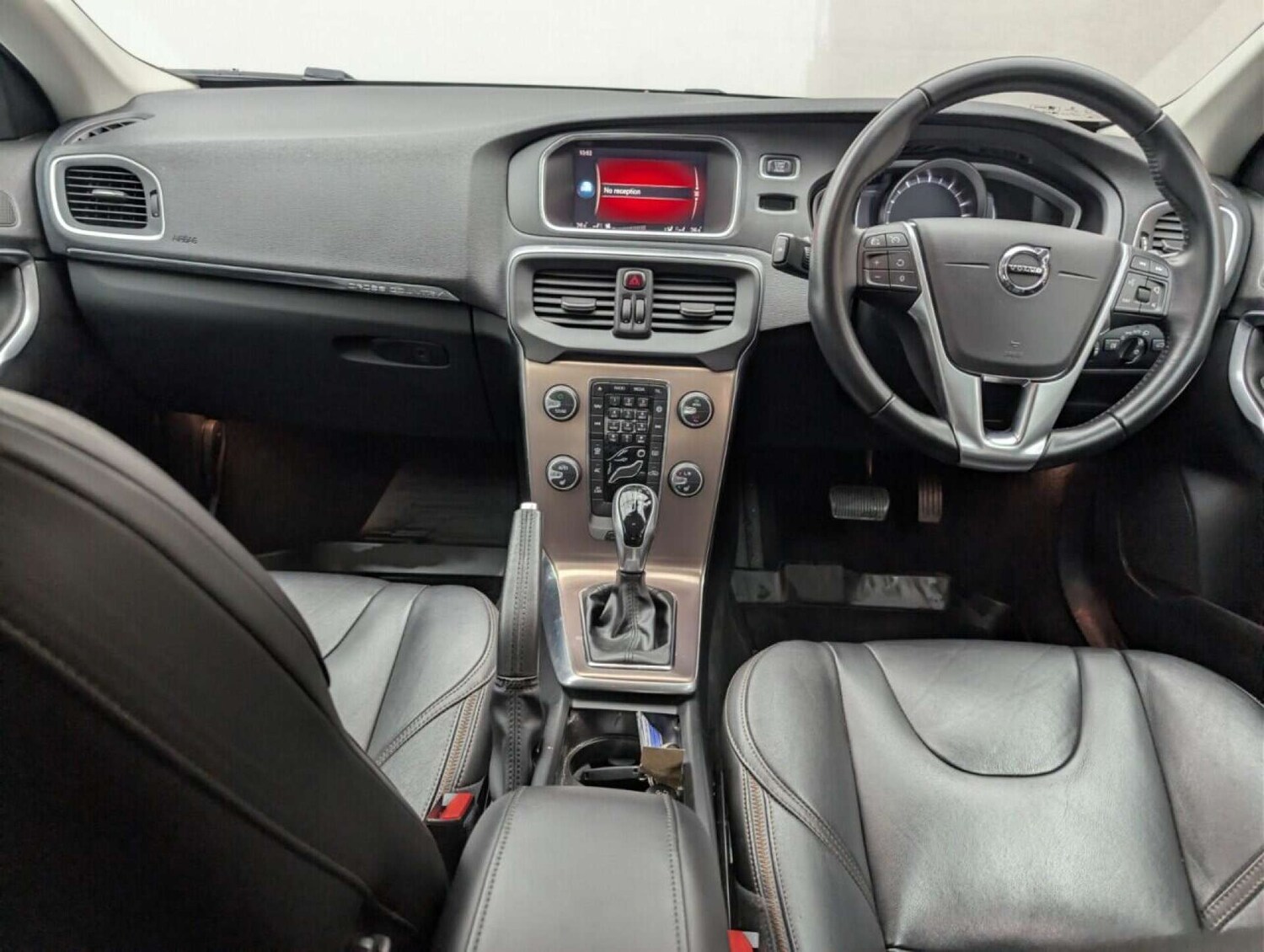 Used Volvo V40 2017 for sale - 77713748: Photo 21