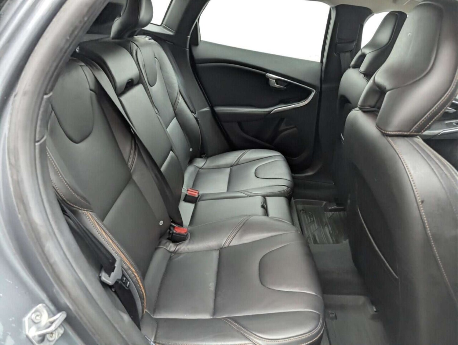 Used Volvo V40 2017 for sale - 77713748: Photo 22