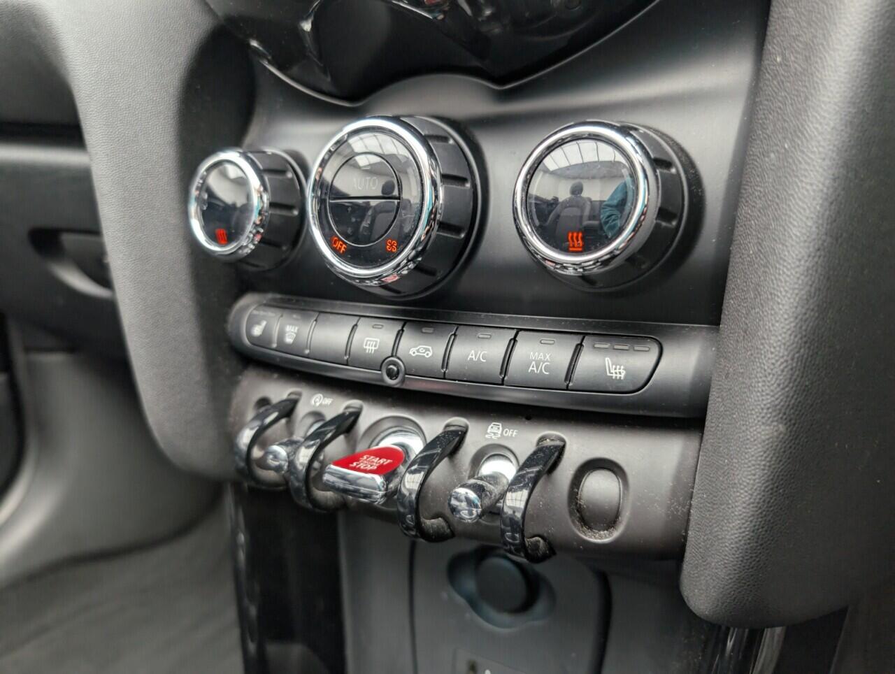 Used MINI Convertible 2019 for sale - 76425091: Photo 16