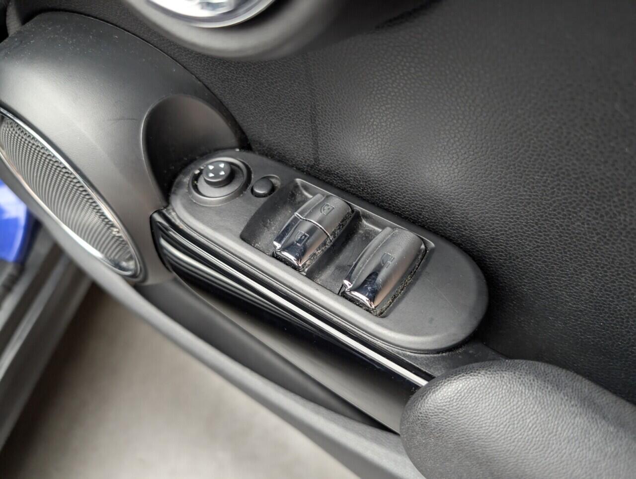 Used MINI Convertible 2019 for sale - 76425091: Photo 22