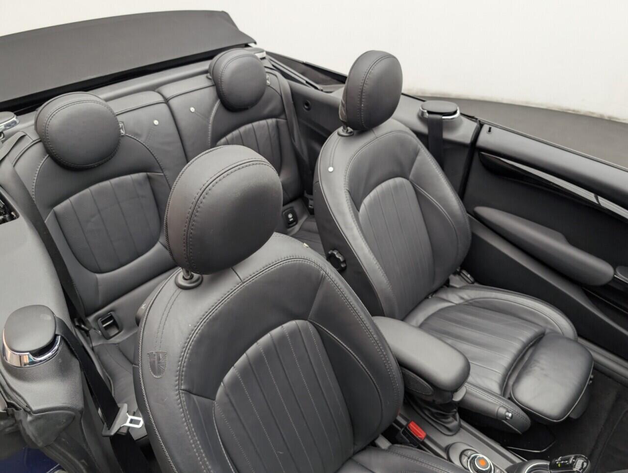 Used MINI Convertible 2019 for sale - 76425091: Photo 23