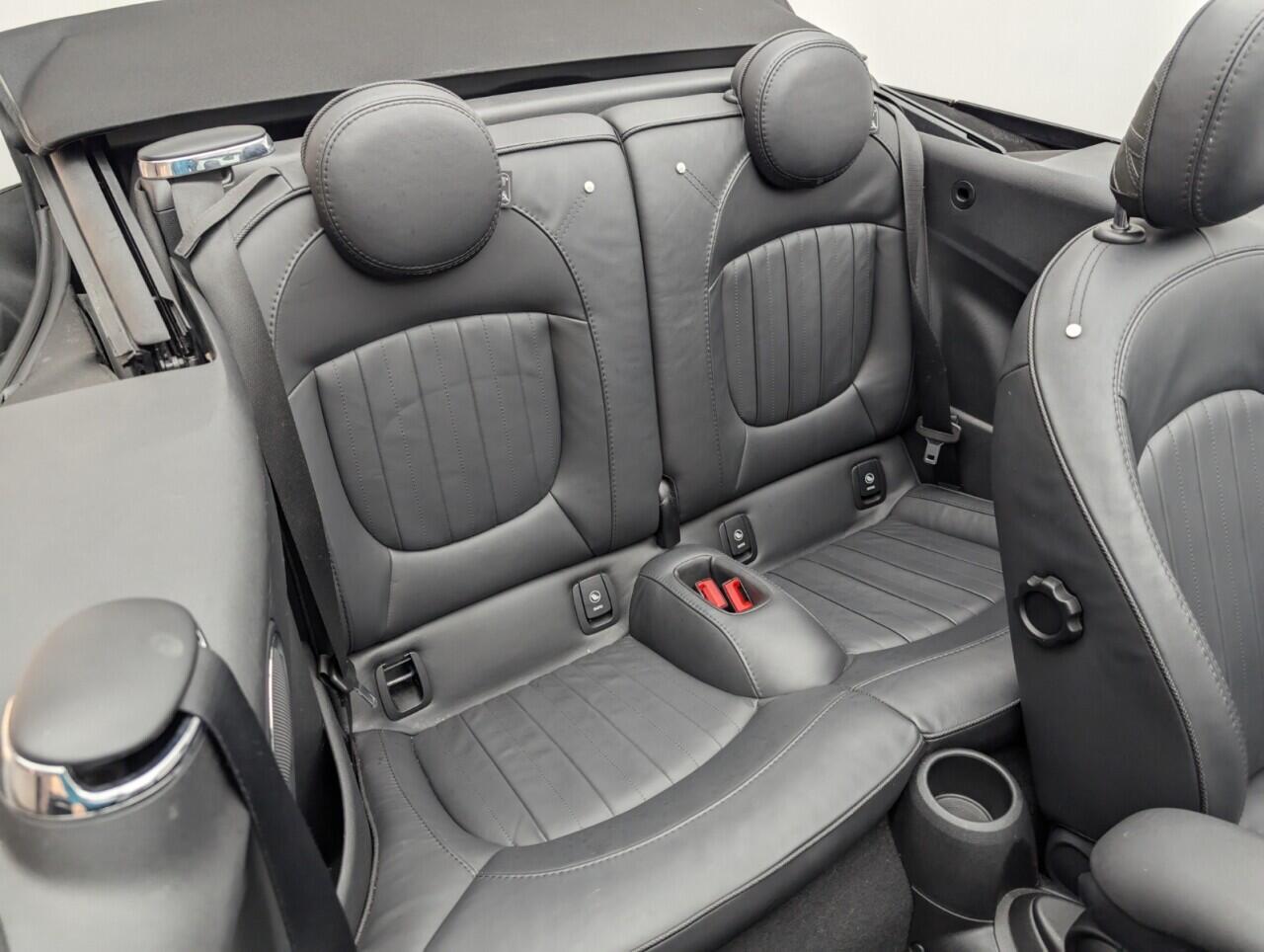 Used MINI Convertible 2019 for sale - 76425091: Photo 26