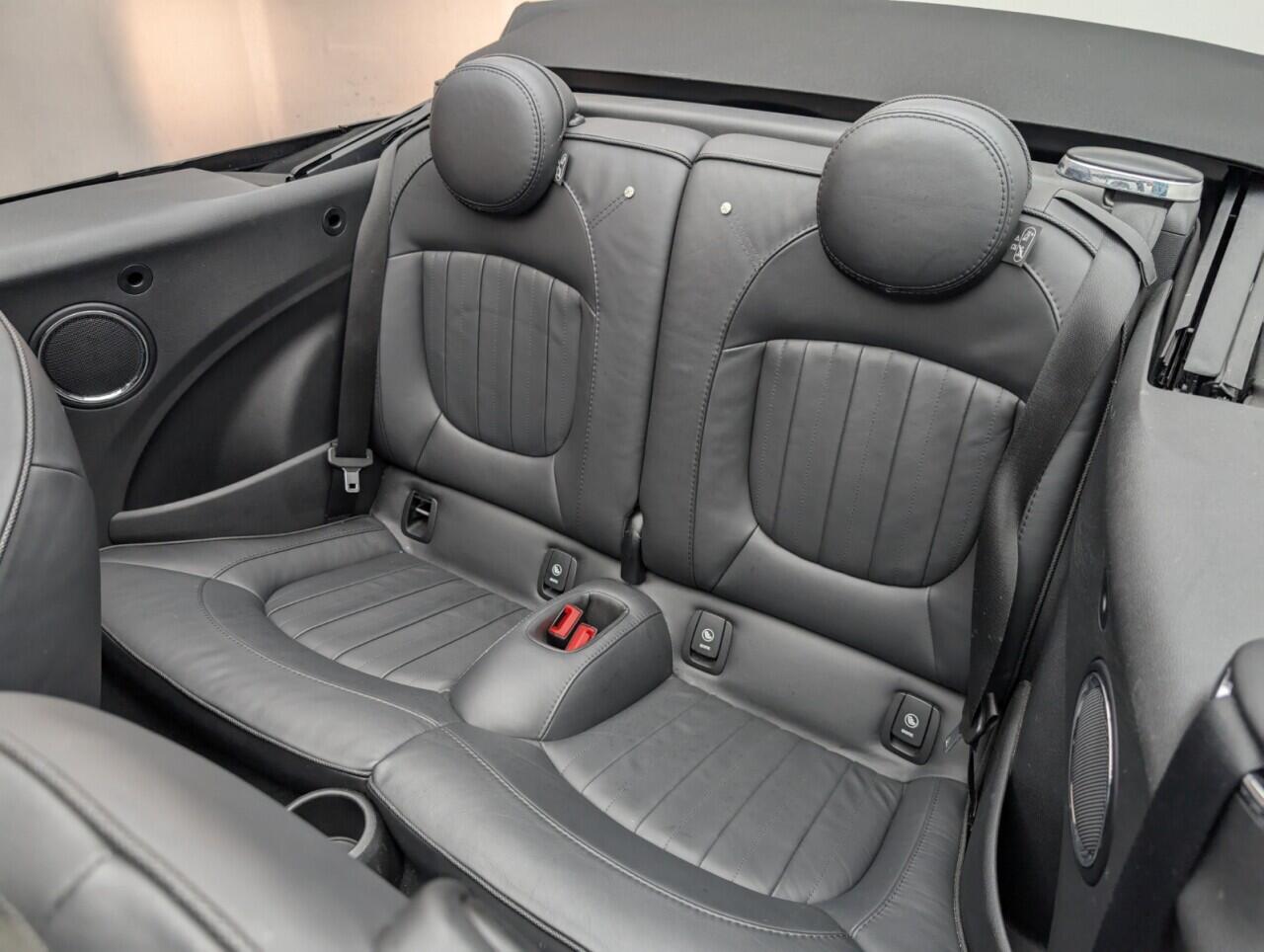 Used MINI Convertible 2019 for sale - 76425091: Photo 28