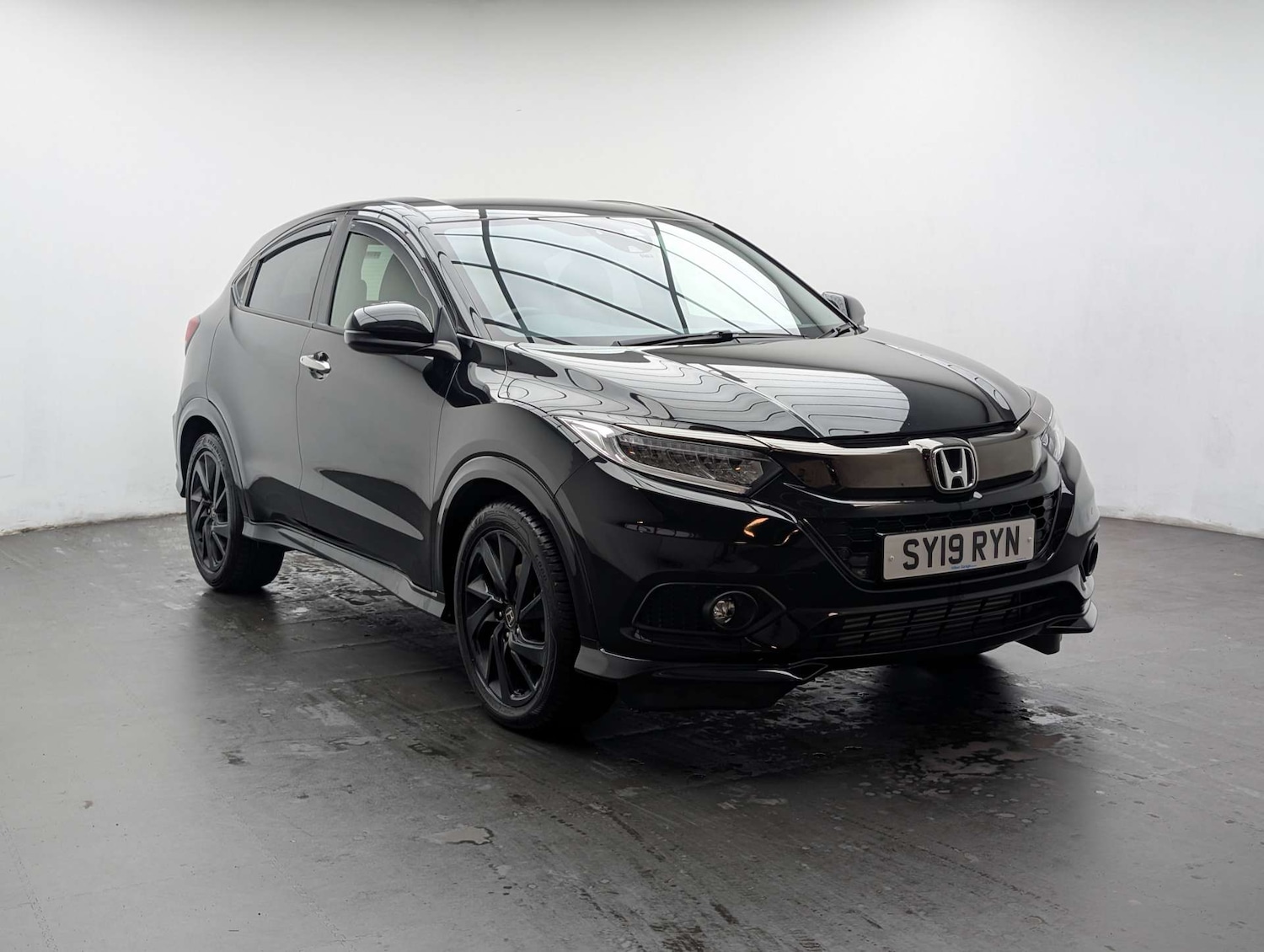 Used Honda HR-V 2019 for sale - 78003639: Photo 3