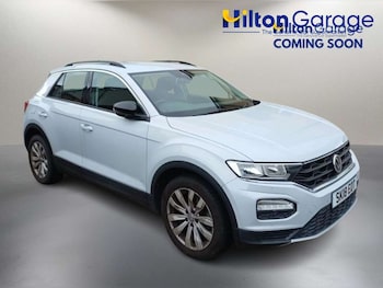 Used Volkswagen T-Roc 2018 for sale - 77937300: Photo
