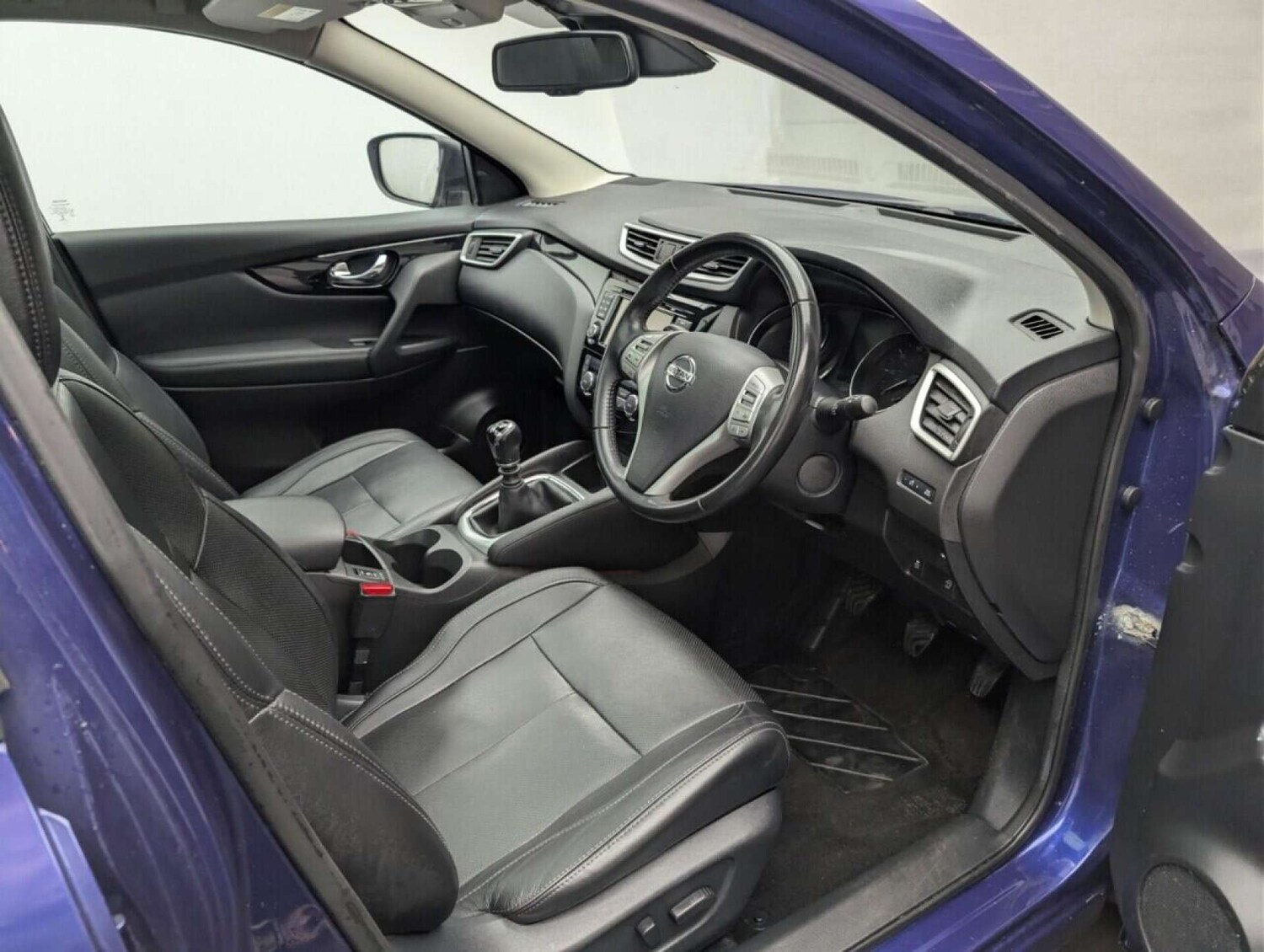 Used Nissan Qashqai 2017 for sale - 77713032: Photo 11