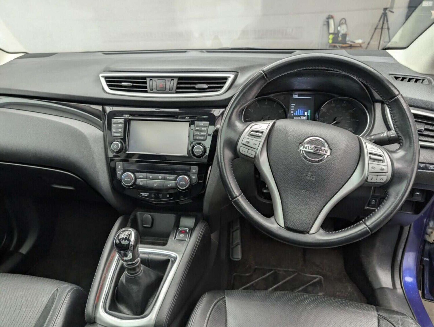 Used Nissan Qashqai 2017 for sale - 77713032: Photo 24