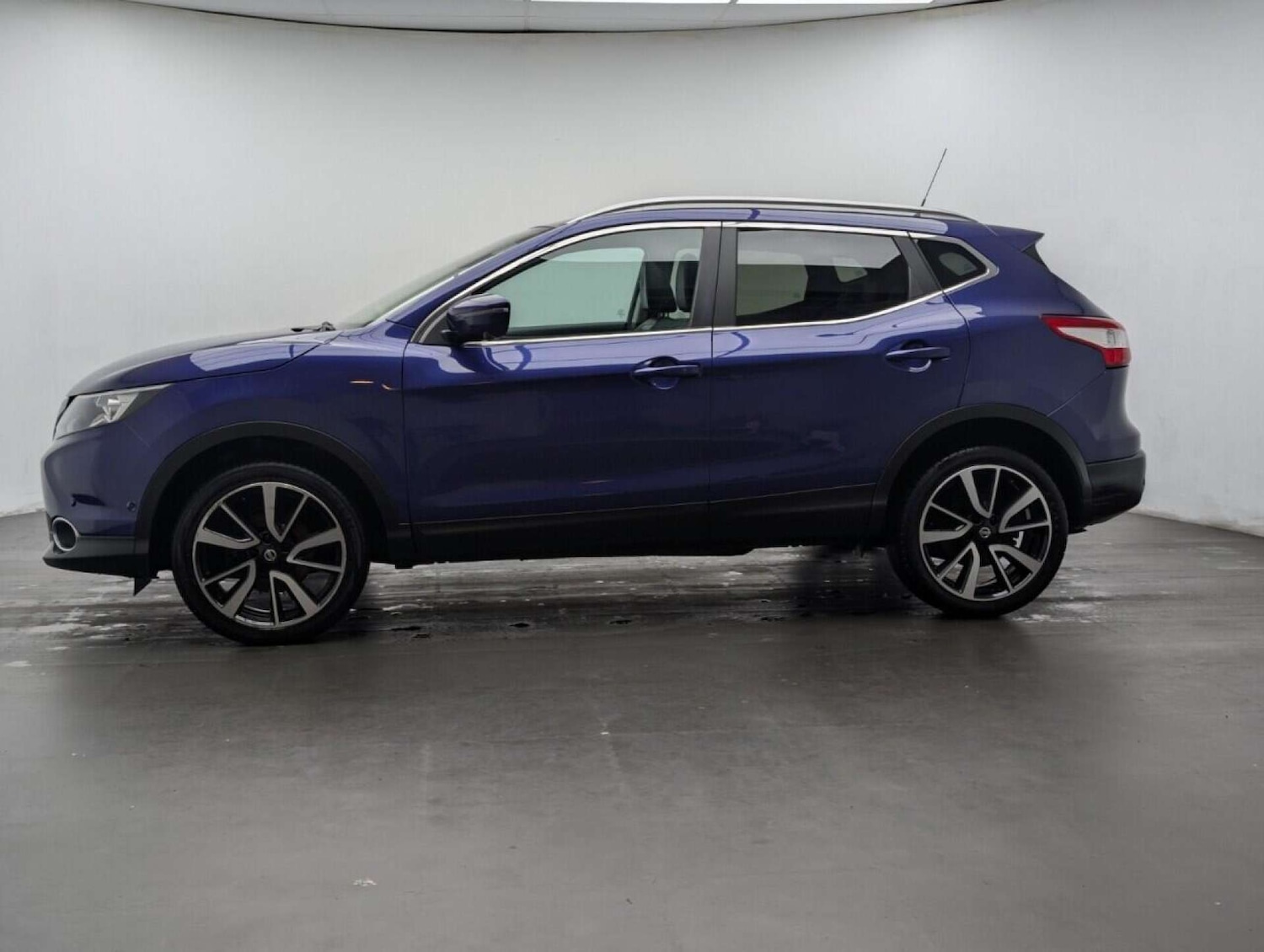 Used Nissan Qashqai 2017 for sale - 77713032: Photo 5