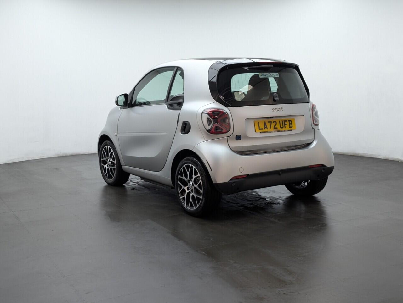 Used smart fortwo 2022 for sale - 76425733: Photo 6