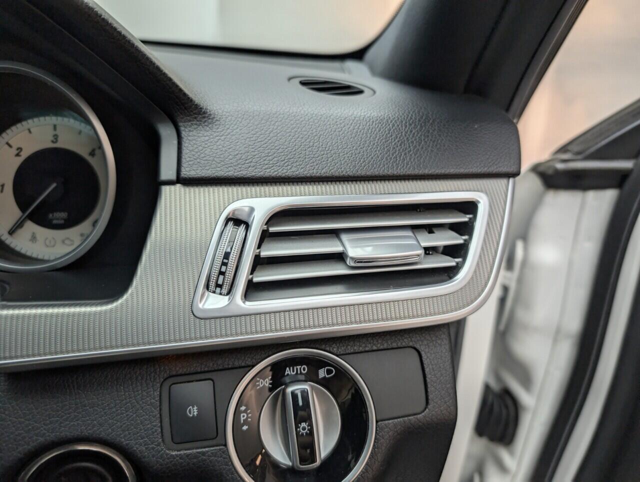 Used Mercedes-Benz E Class 2015 for sale - 76425492: Photo 20