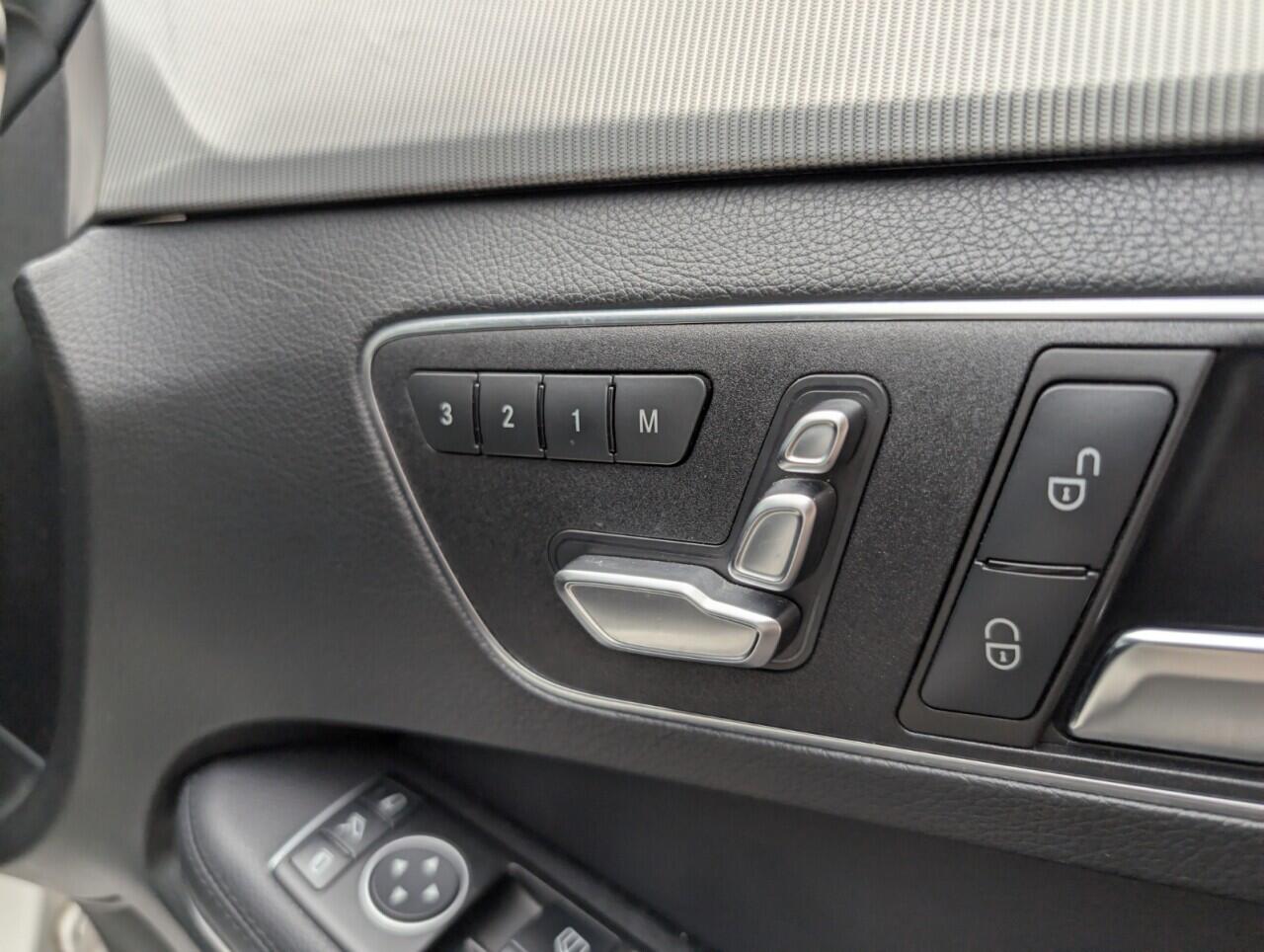 Used Mercedes-Benz E Class 2015 for sale - 76425492: Photo 22