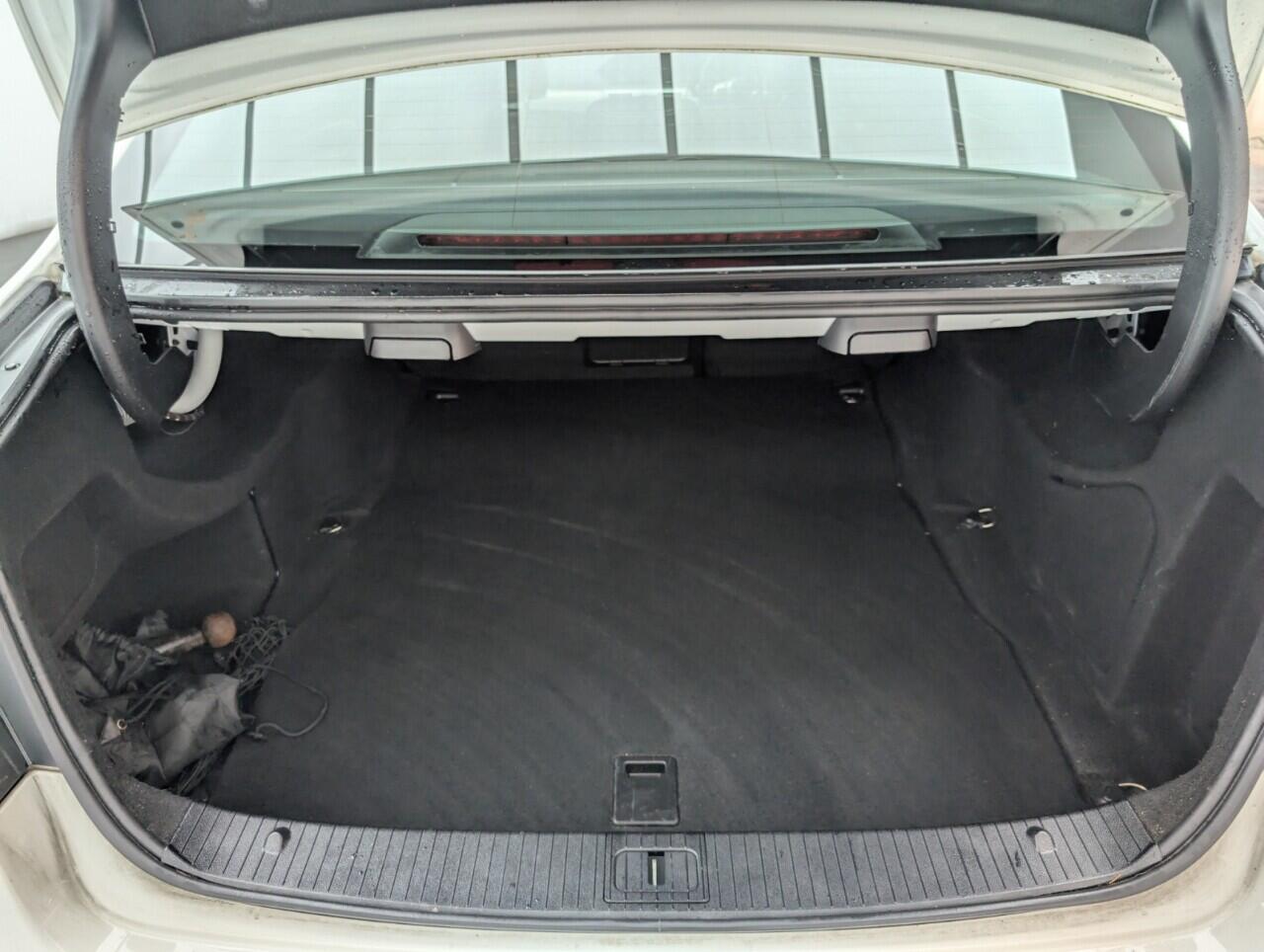 Used Mercedes-Benz E Class 2015 for sale - 76425492: Photo 27