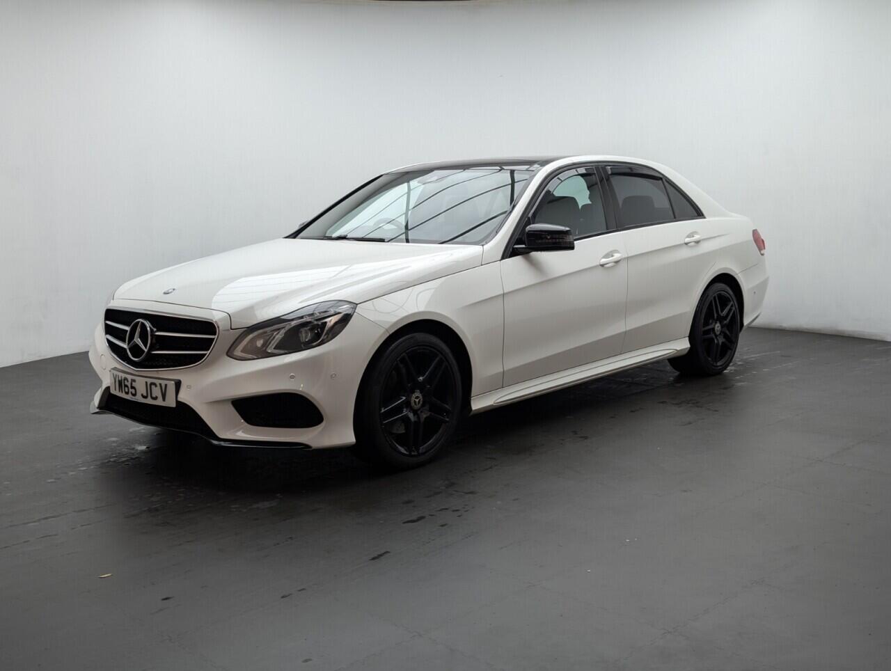 Used Mercedes-Benz E Class 2015 for sale - 76425492: Photo 4