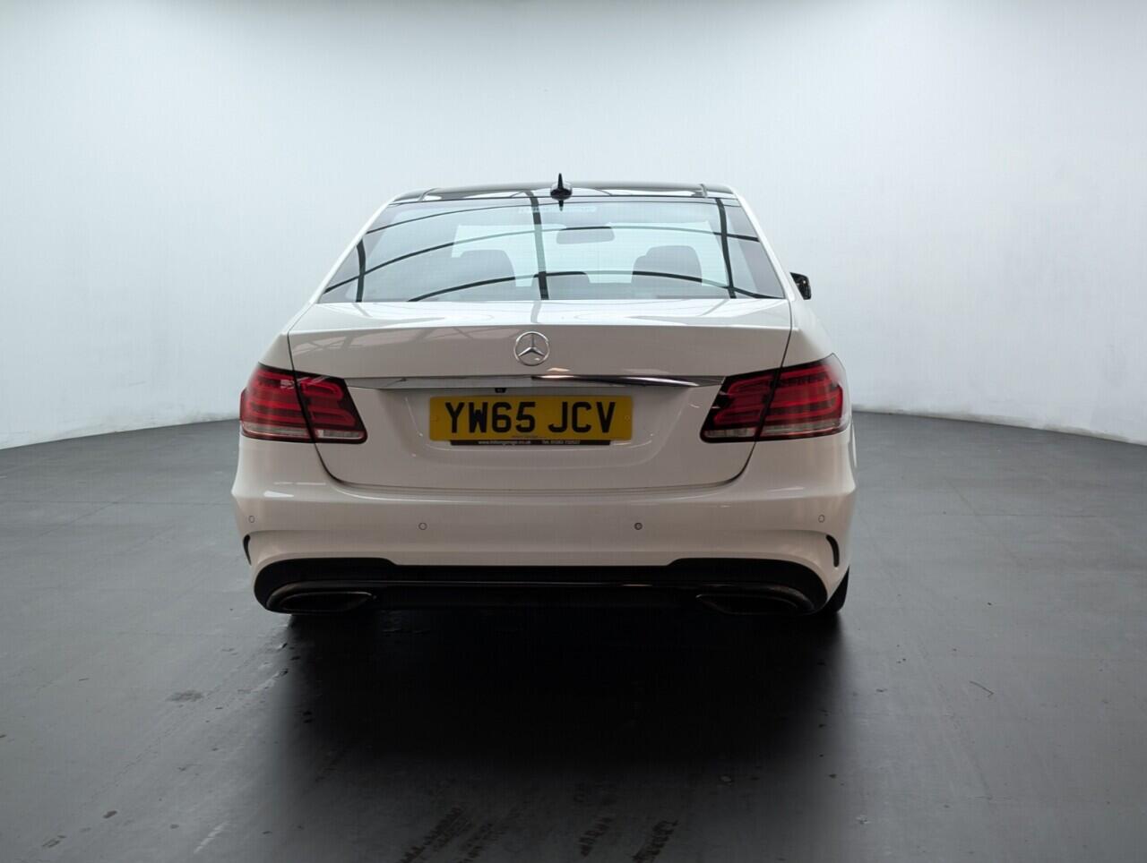 Used Mercedes-Benz E Class 2015 for sale - 76425492: Photo 7