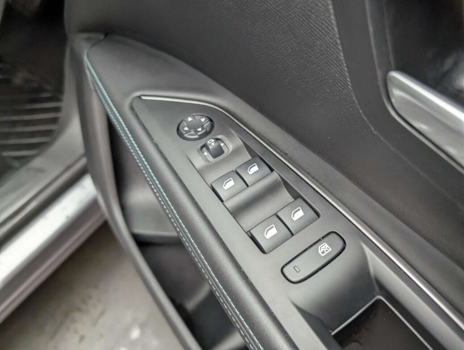 Used Peugeot 5008 2022 for sale - 77713332: Photo 20