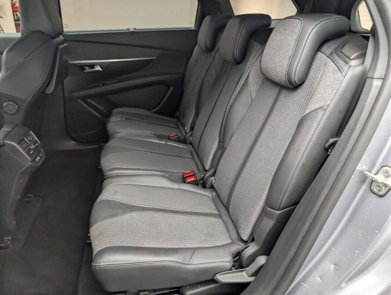 Used Peugeot 5008 2022 for sale - 77713332: Photo 25