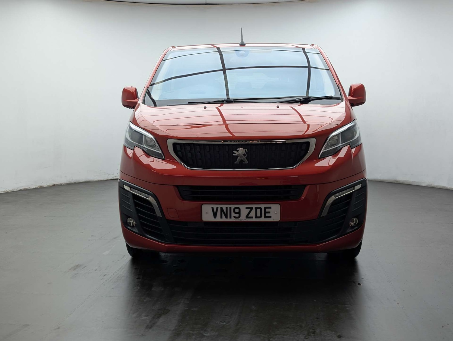 Used Peugeot Traveller 2019 for sale - 77836354: Photo 5