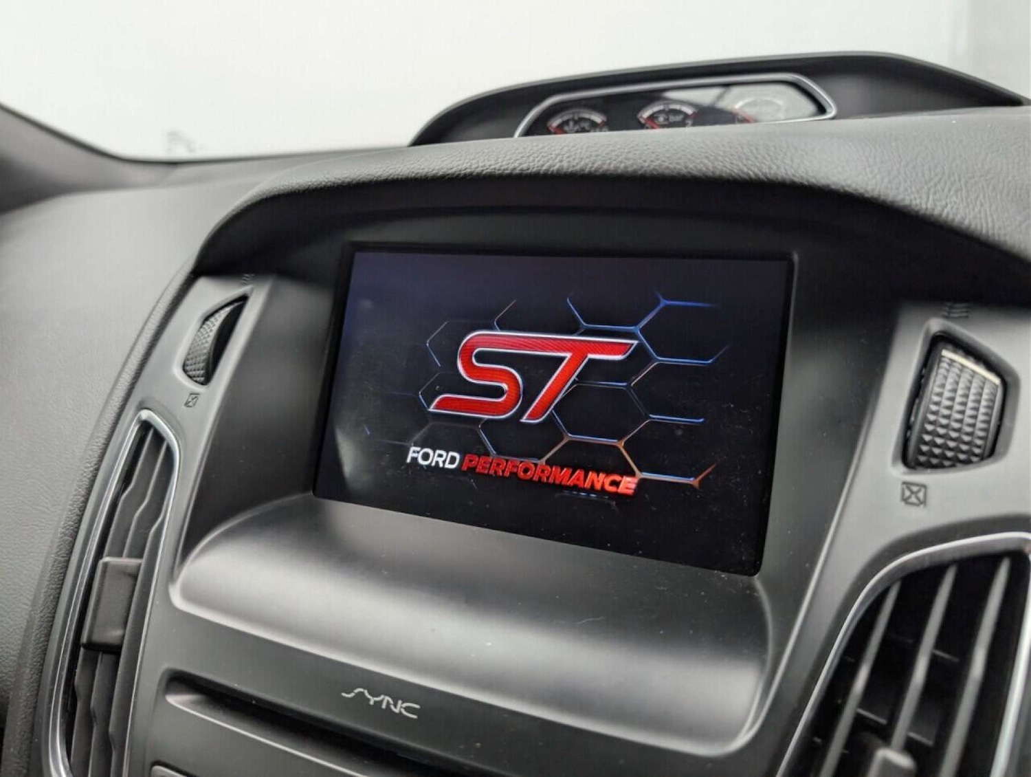 Used Ford Focus 2017 for sale - 77714355: Photo 13