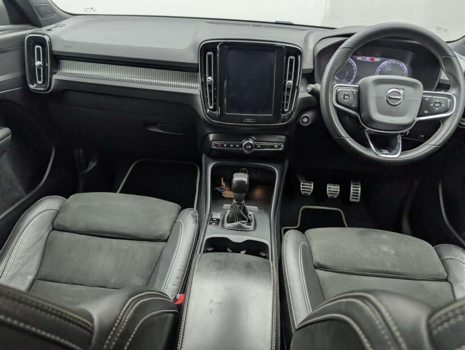 Used Volvo XC40 2018 for sale - 77713740: Photo 20