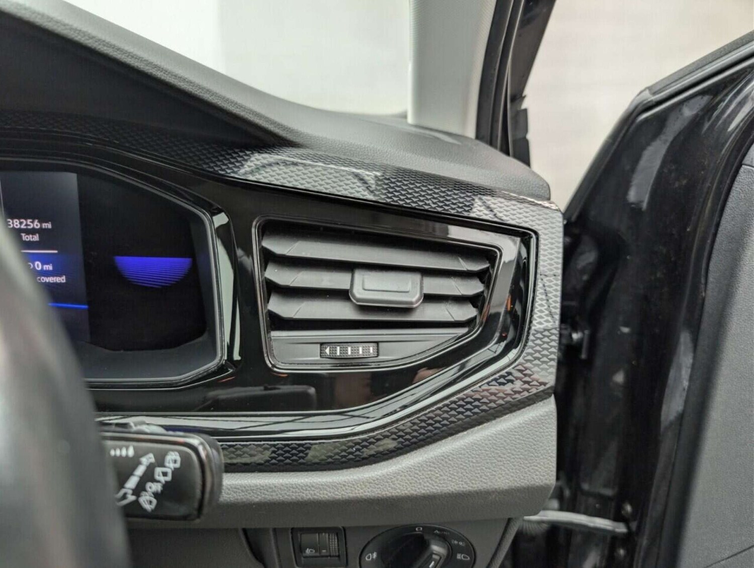 Used Volkswagen Polo 2021 for sale - 77714635: Photo 20