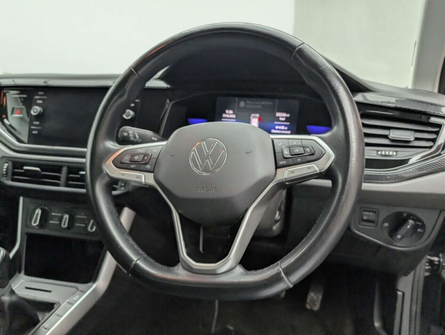 Used Volkswagen Polo 2021 for sale - 77714635: Photo 22