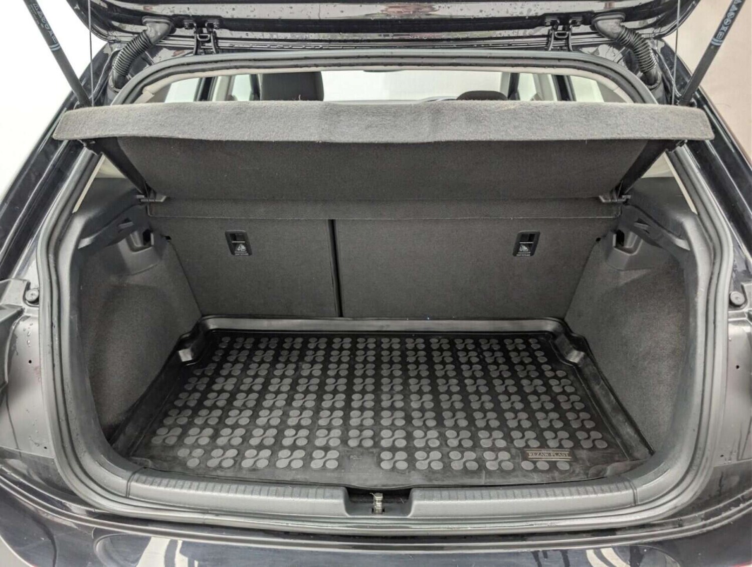 Used Volkswagen Polo 2021 for sale - 77714635: Photo 25