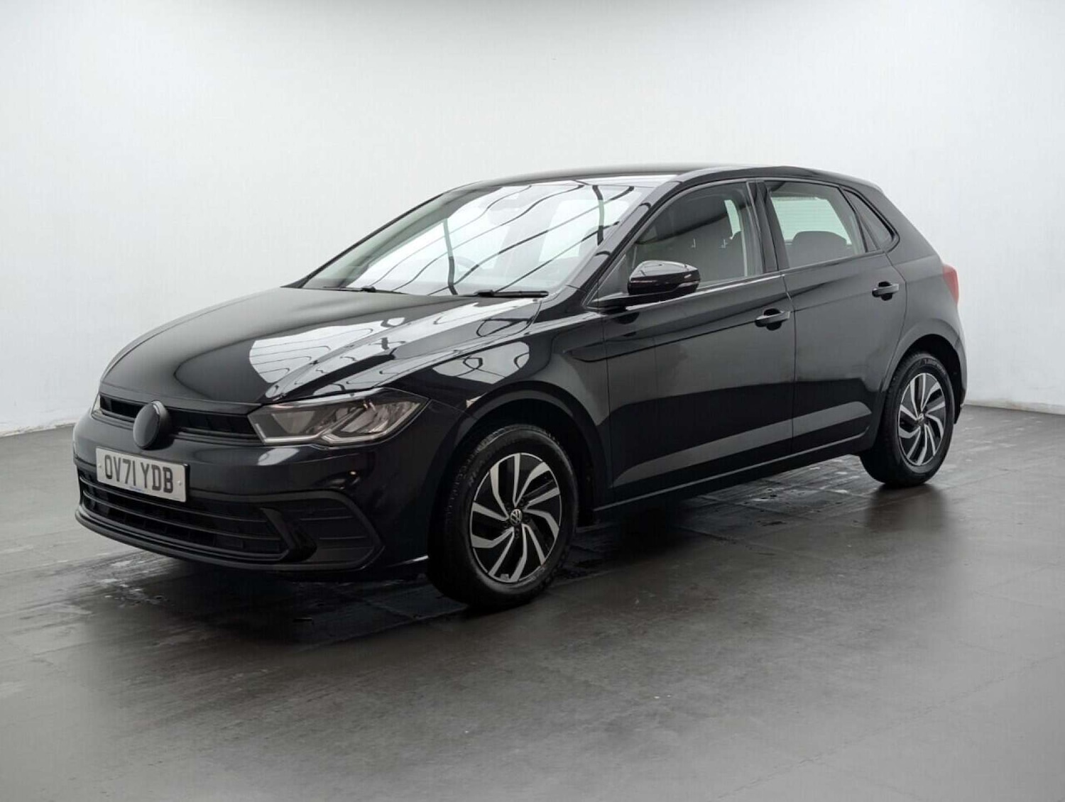 Used Volkswagen Polo 2021 for sale - 77714635: Photo 4